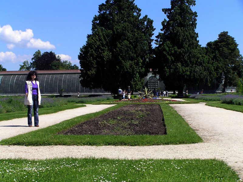 093_lednice.JPG - OLYMPUS DIGITAL CAMERA