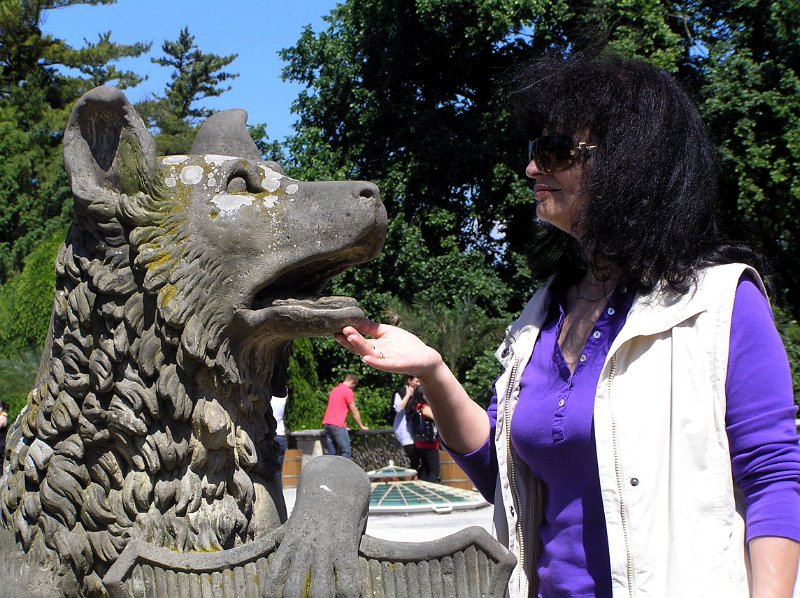 101_lednice.JPG - OLYMPUS DIGITAL CAMERA